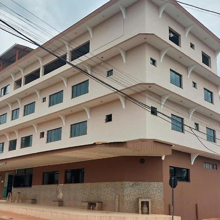 Hotel Darcisbel Cacoal Bagian luar foto